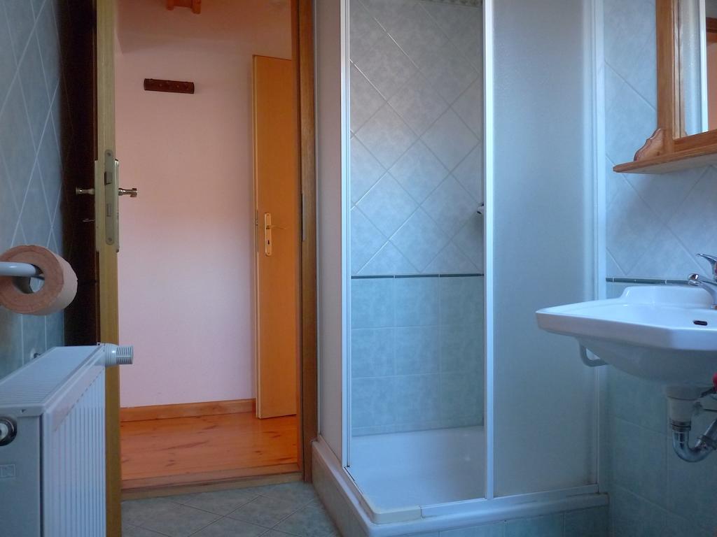 Aranyhaz Apartmanszallas ティハニ エクステリア 写真